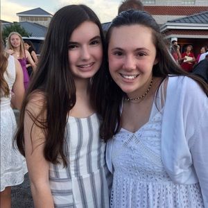 Meet your Posher, Claire